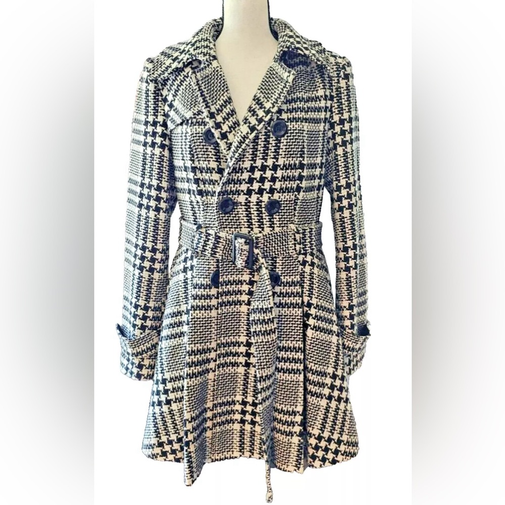 Women’s wool blend mid length coat